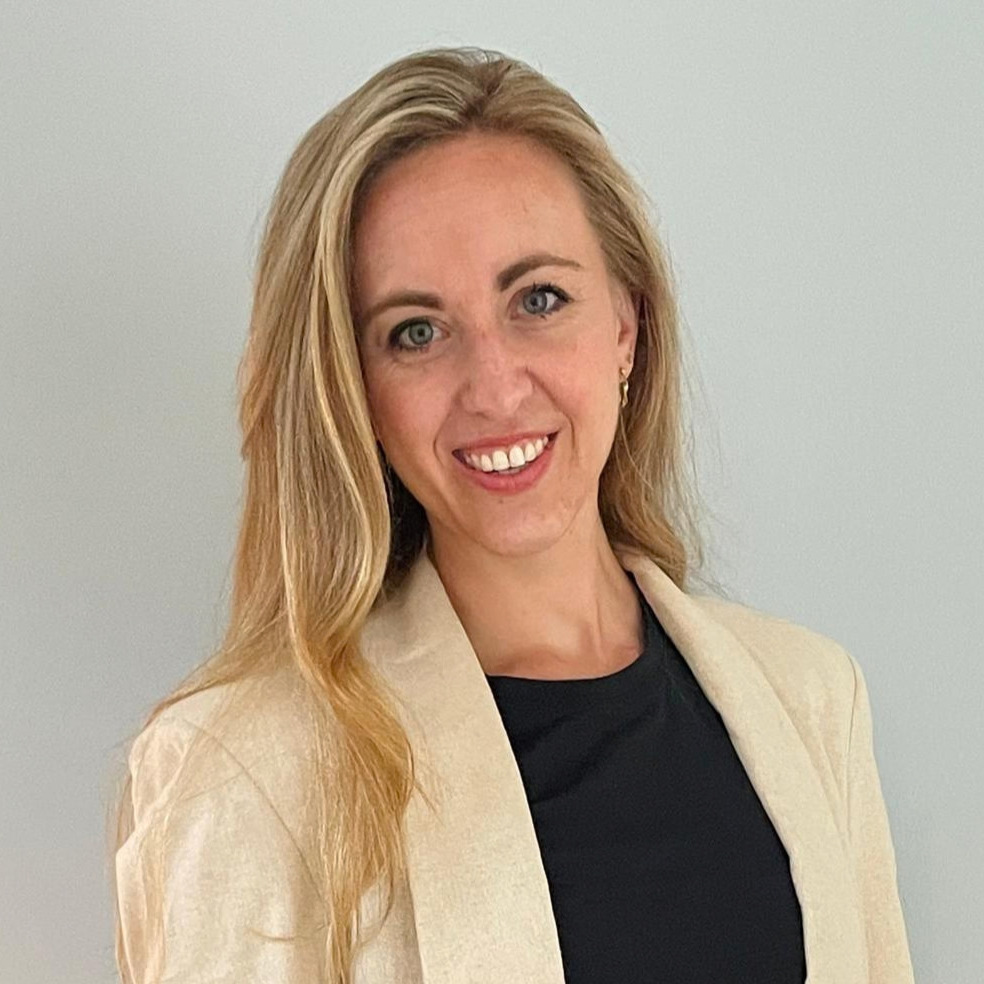 Dr. Arianna Alletzhauser